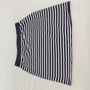 Talbots Blue and White Striped Pull On Knit Skirt Small Petite